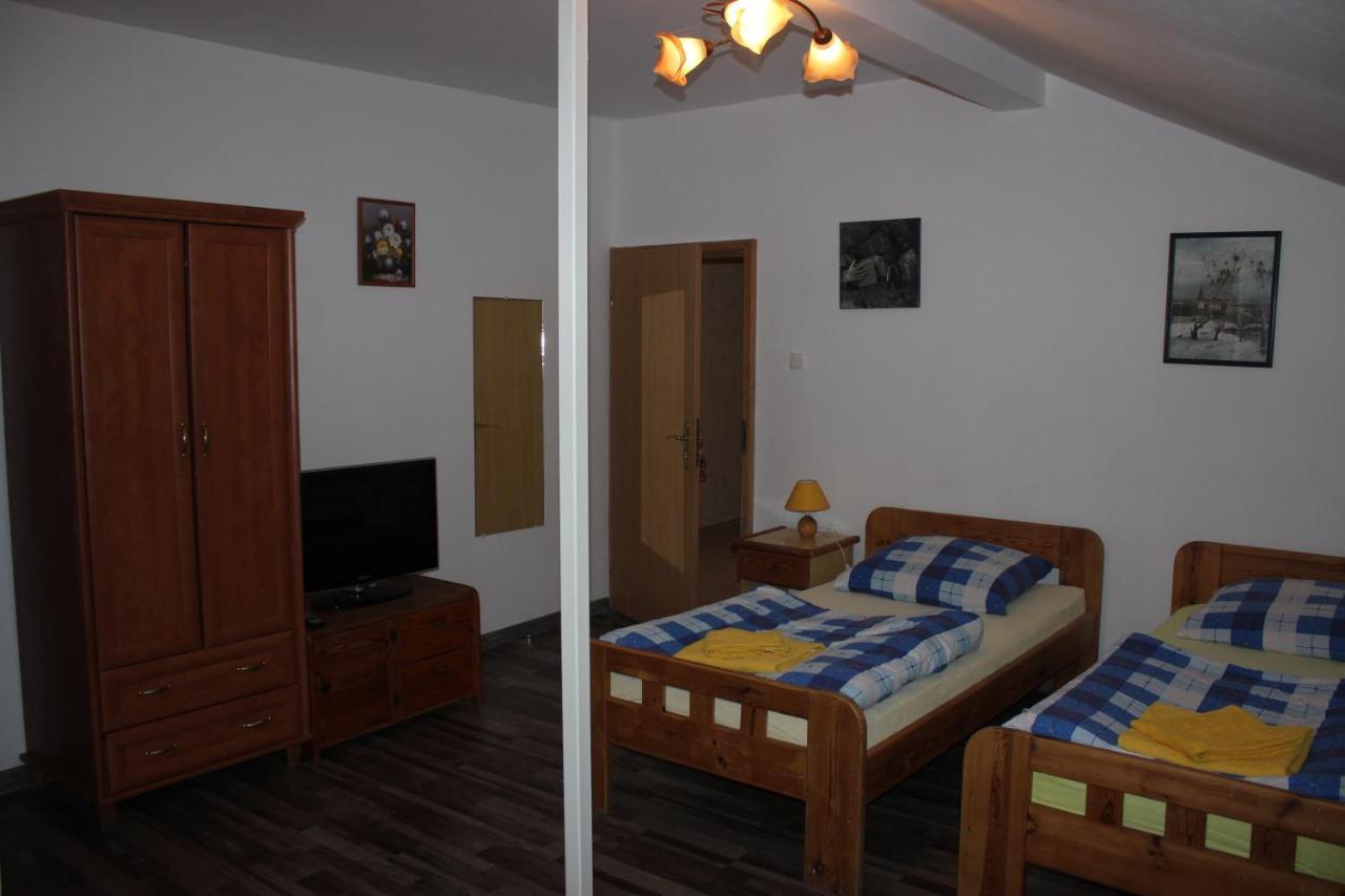 Gospodarstwo Agroturystyczne Agroletnica Swidnica  Ngoại thất bức ảnh